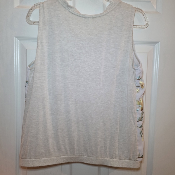 Tiny Anthropologie Embroidered Jessika Sequined Top Blouse Size Medium - Picture 4 of 8